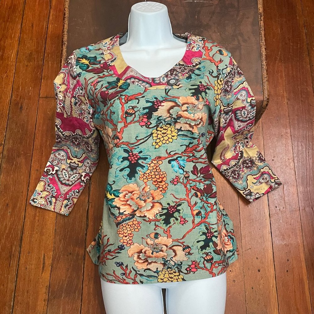 Parsley & Sage top NWT.